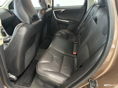 Volvo XC60 2,4D AWD Summum aut 2009, kuva 8/8