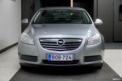 Opel Insignia 2010, kuva 4/13