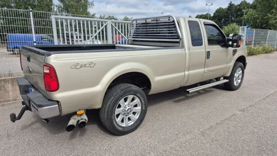 Ford F-250 2008, kuva 4/10