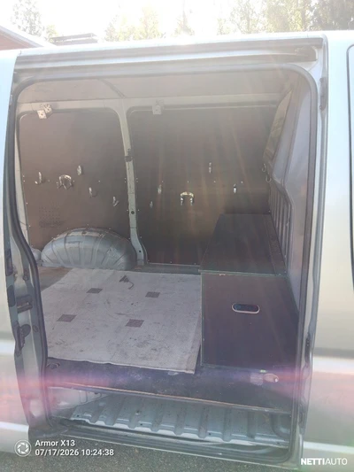 Toyota Hiace 2,4 Dsl lyhyt 1999, photo 6/19
