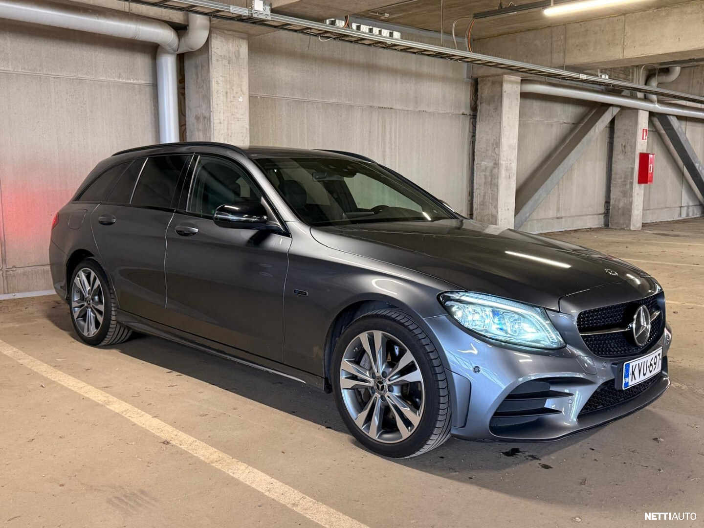 Mercedes-Benz C 2021, photo 1/7