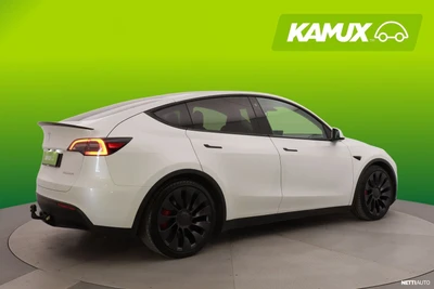 Tesla Model Y Performance 2023, photo 2/30