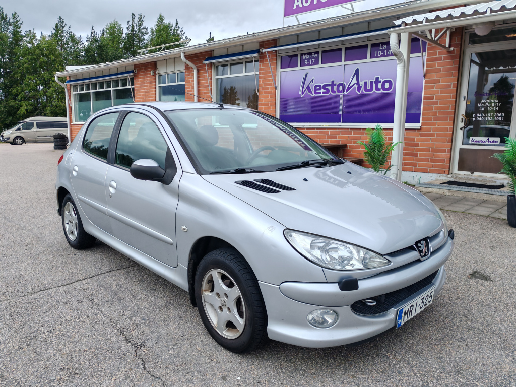 Peugeot 206
