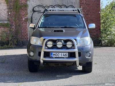 Toyota Hilux 2010, photo 4/20