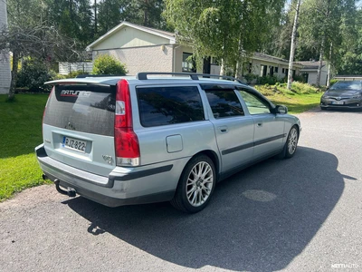 Volvo V70 T5 2000, kuva 2/6