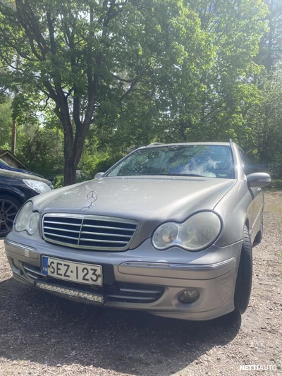 Mercedes-Benz C 2005, kuva 2/15
