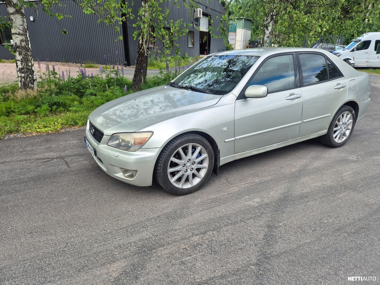 Lexus IS