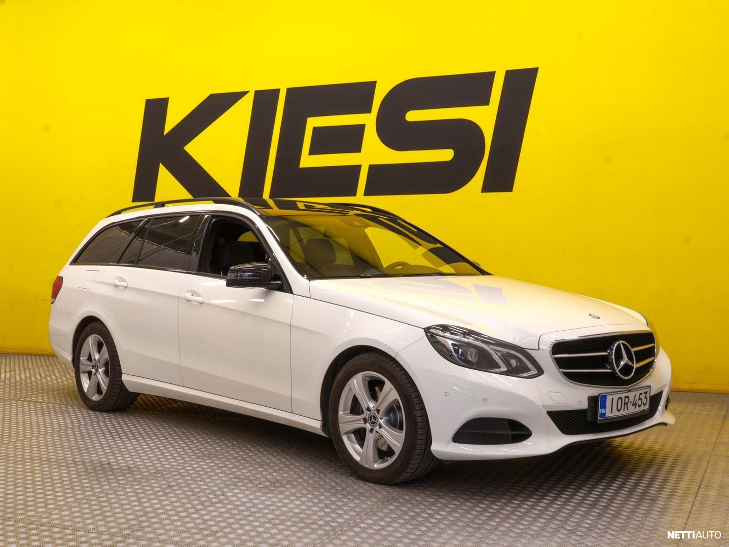 Mercedes-Benz E