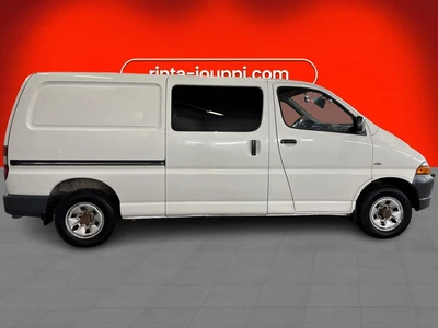 Toyota Hiace 2005, photo 5/43