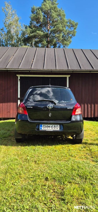 Toyota Yaris 1,4 D-4D Superior 5ov 2007, photo 2/6