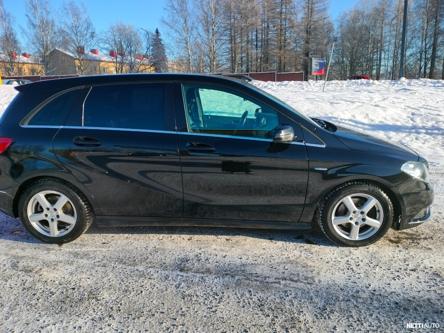 Mercedes-Benz B