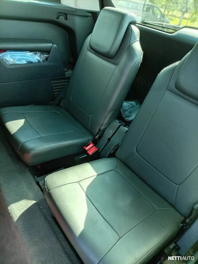 Peugeot 5008 2011, photo 4/17