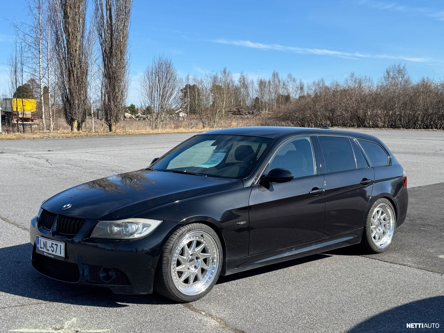 BMW 335
