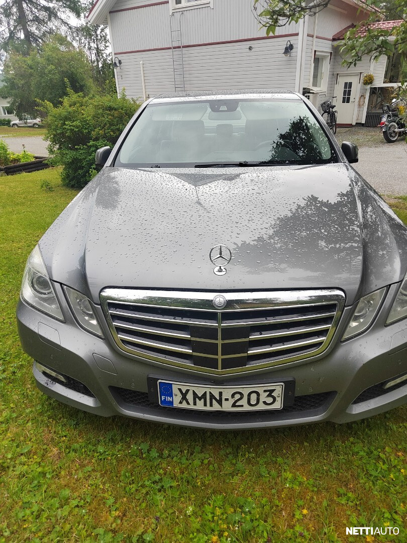 Mercedes-Benz E