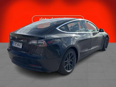 Tesla Model 3 Long-Range Dual Motor AWD 2019, kuva 3/4