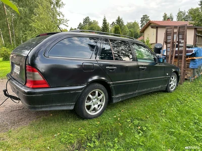Mercedes-Benz C 1997, photo 2/4
