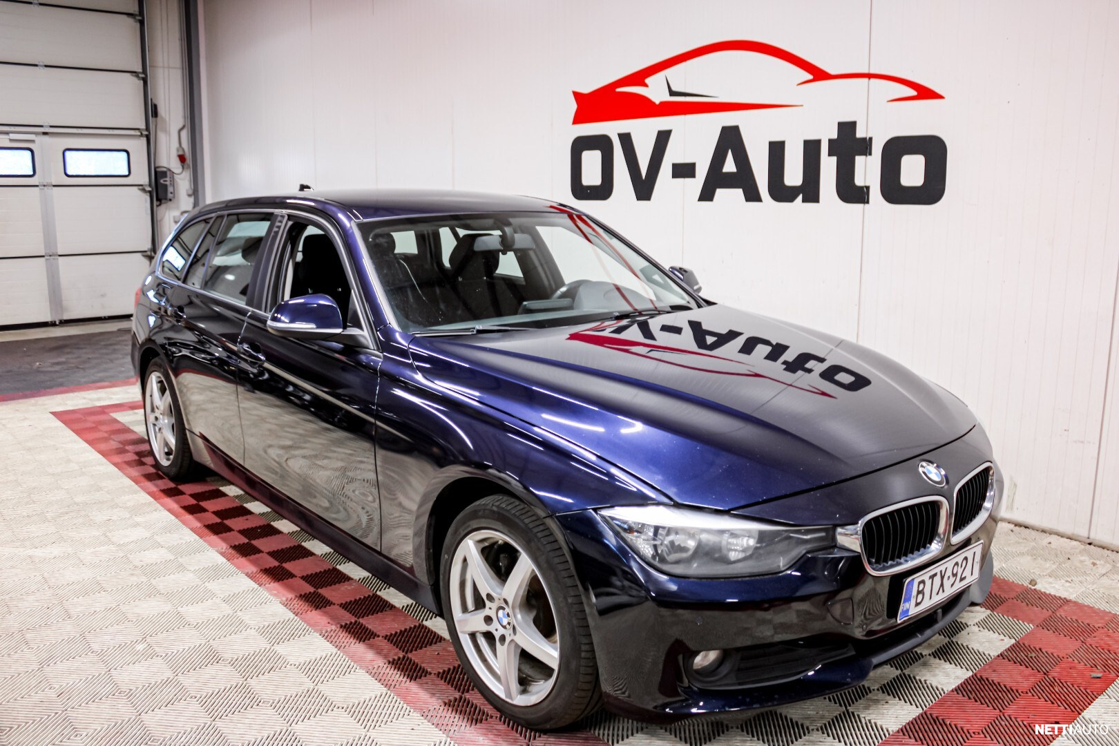 BMW 320