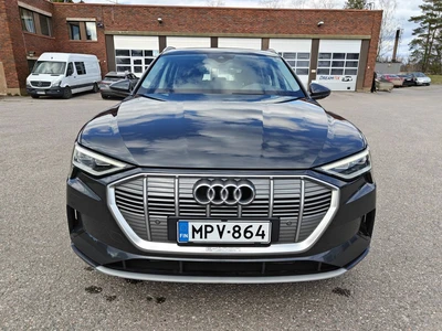 Audi e-tron 2020, photo 7/10