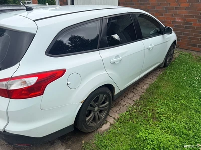 Ford Focus 2011, kuva 3/14