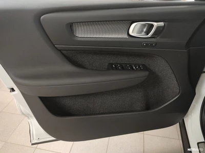 Volvo EX40 Twin Plus 2027, photo 5/5