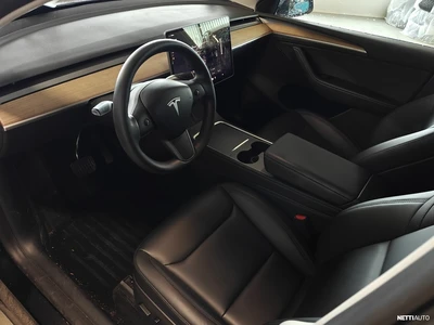 Tesla Model Y Long Range Dual Motor AWD 2022, kuva 3/11