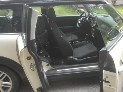 MINI Clubman 2008, kuva 4/7