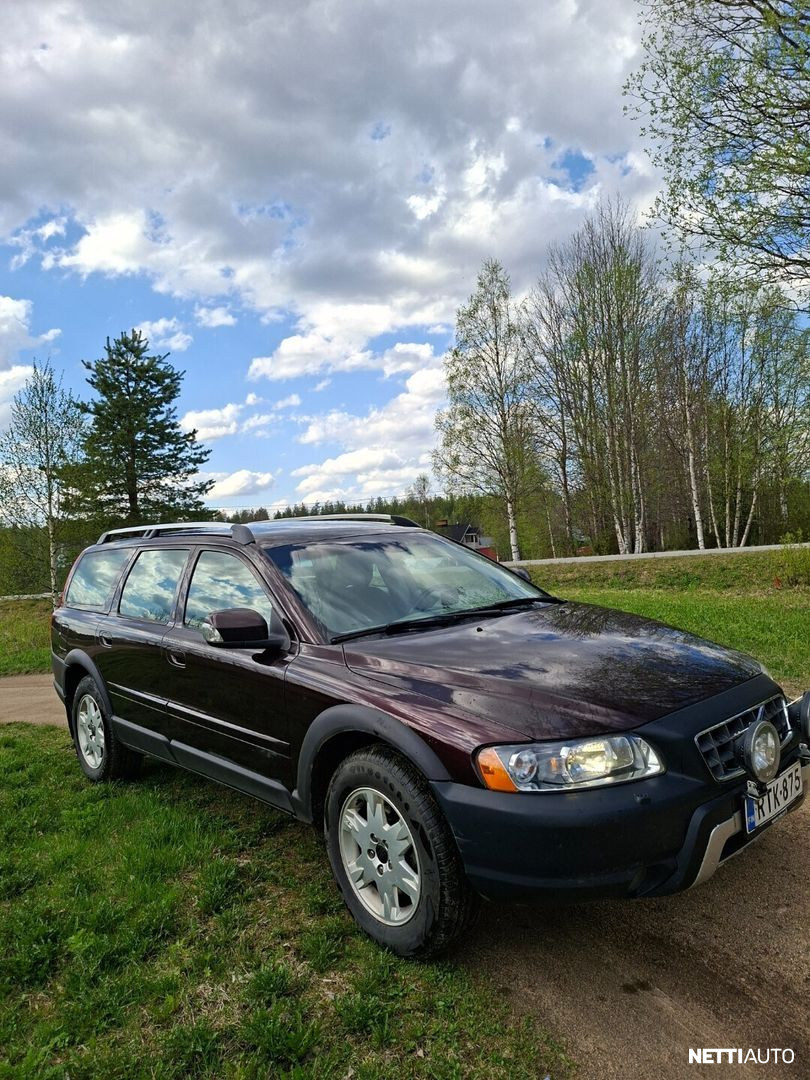 Volvo XC70
