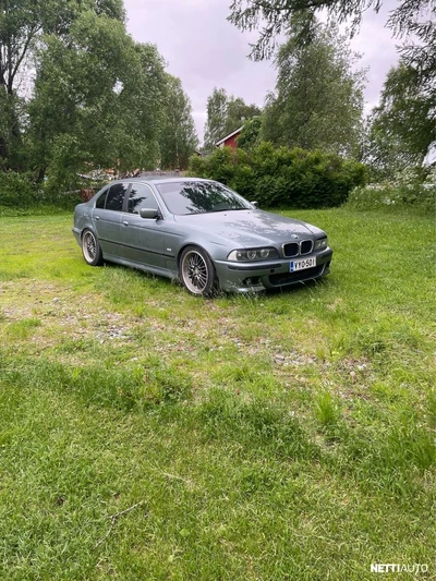 BMW 525 2003, photo 2/6