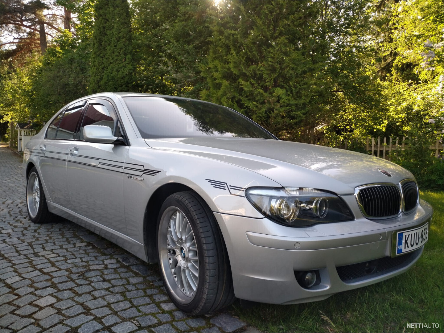 BMW 760