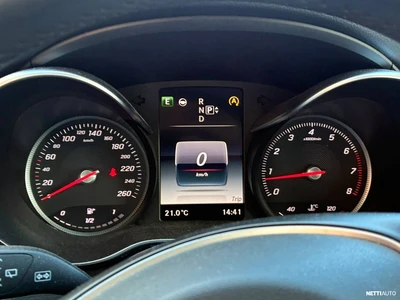 Mercedes-Benz C 2015, kuva 6/10