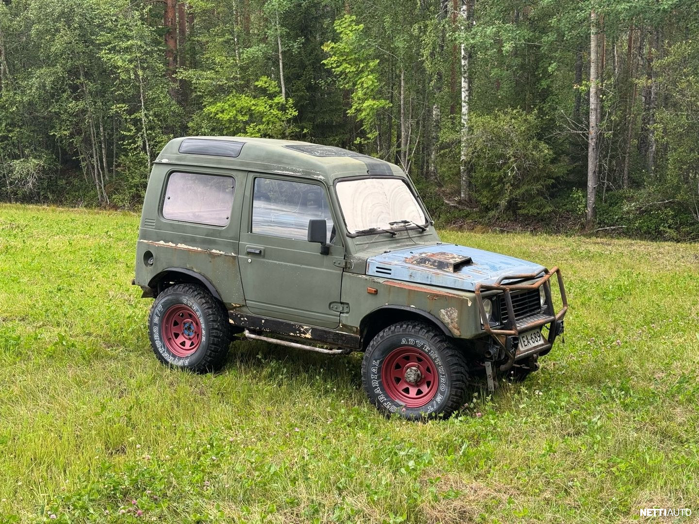 Suzuki Samurai