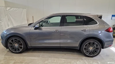Porsche Cayenne 2013, kuva 4/24