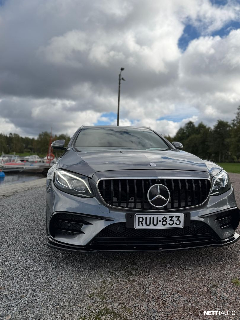 Mercedes-Benz E