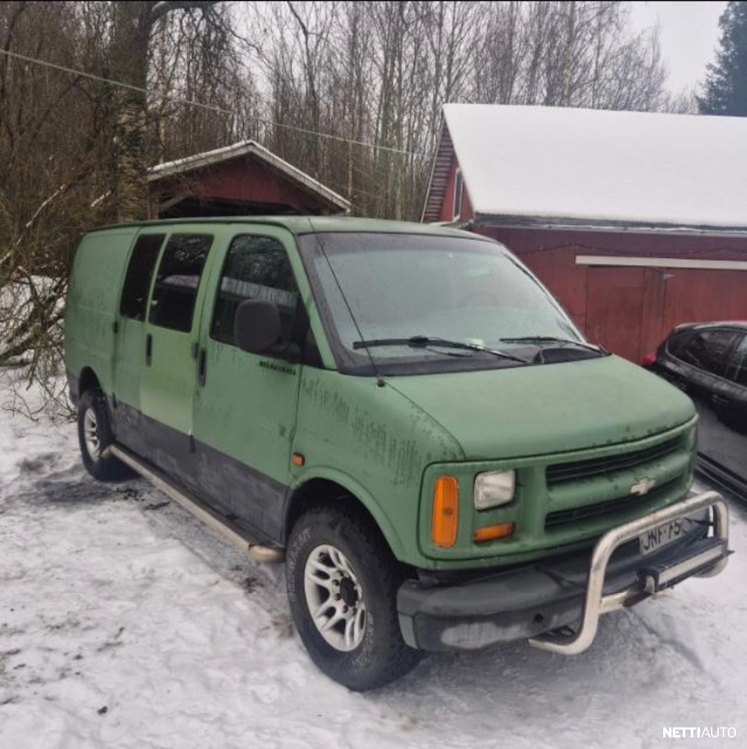 Chevrolet Chevy Van