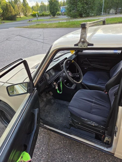 Lada 2107 1996, kuva 5/7