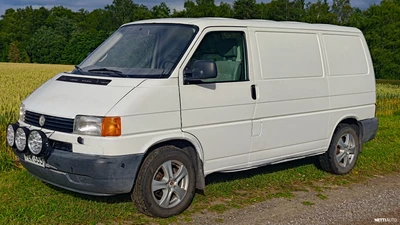 Volkswagen Transporter 2,4d 1997, photo 1/10