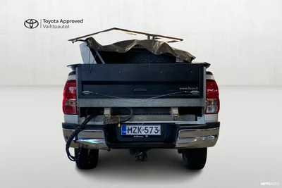 Toyota Hilux 2021, photo 4/28