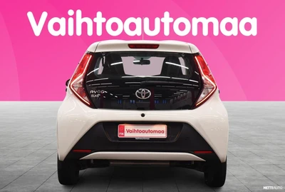 Toyota Aygo 1,0 VVT-i x-play 5ov 2019, photo 6/16