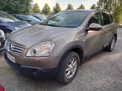 Nissan Qashqai+2 1.6 2010, kuva 2/6