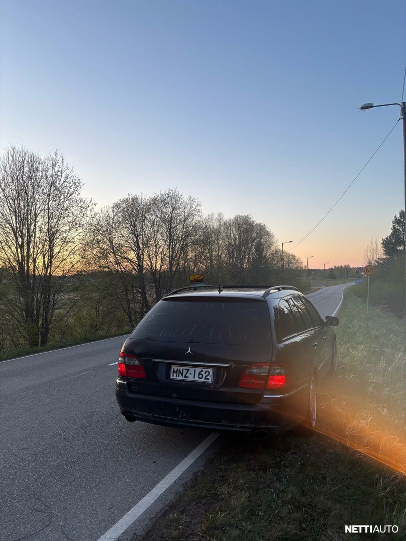 Mercedes-Benz E