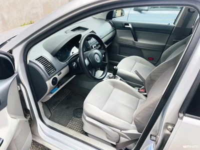 Volkswagen Polo 2004, photo 7/7