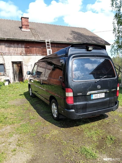 Toyota Hiace 2009, photo 3/9