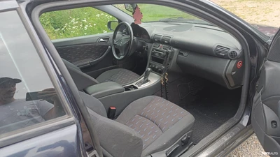 Mercedes-Benz C 2002, kuva 5/5