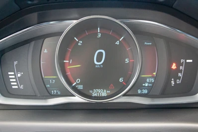 Volvo V70 D3 Business aut 2014, kuva 7/10