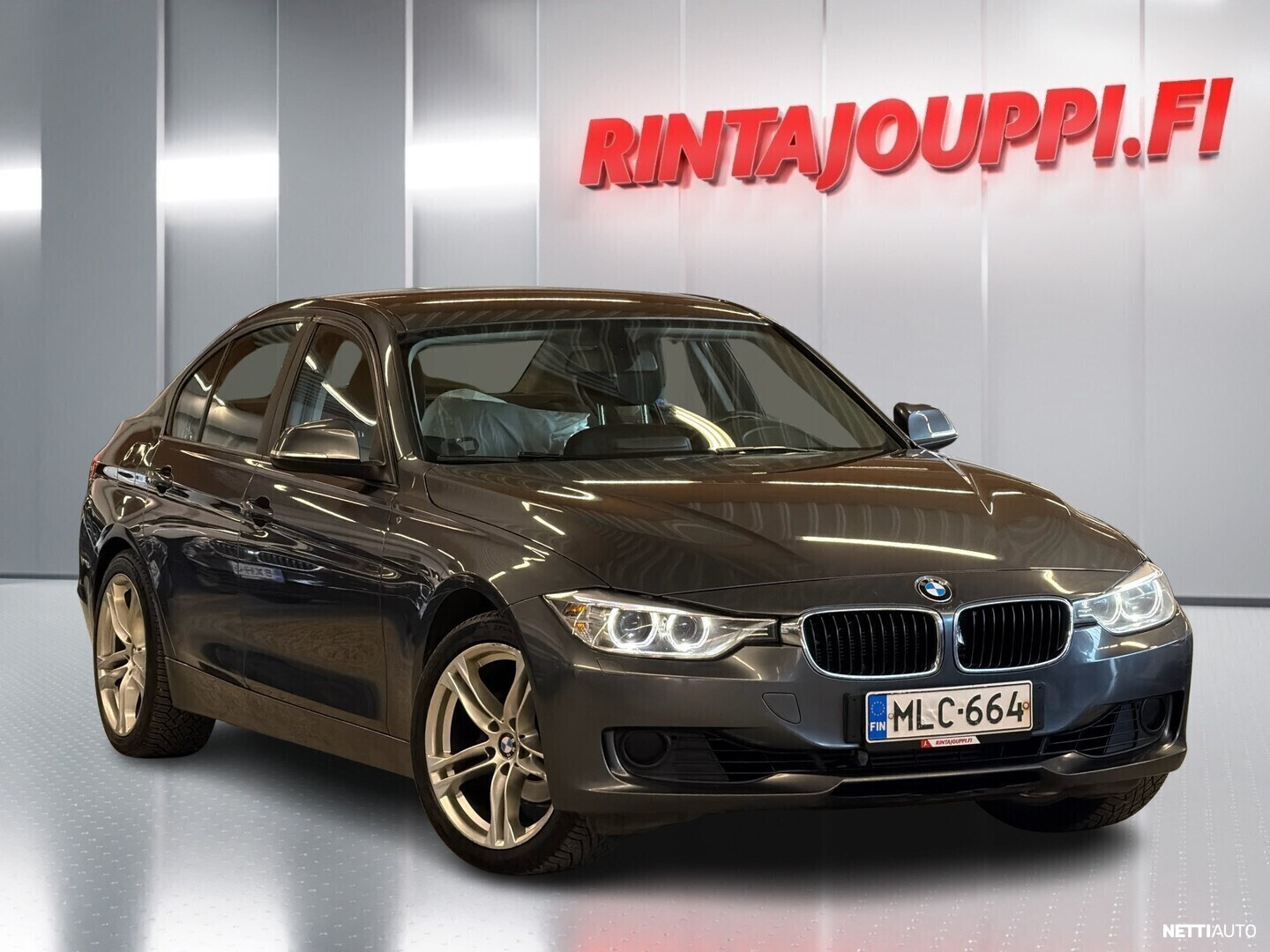 BMW 320 TwinPower Turbo A xDrive F30 Sedan Business Automatic Edition
