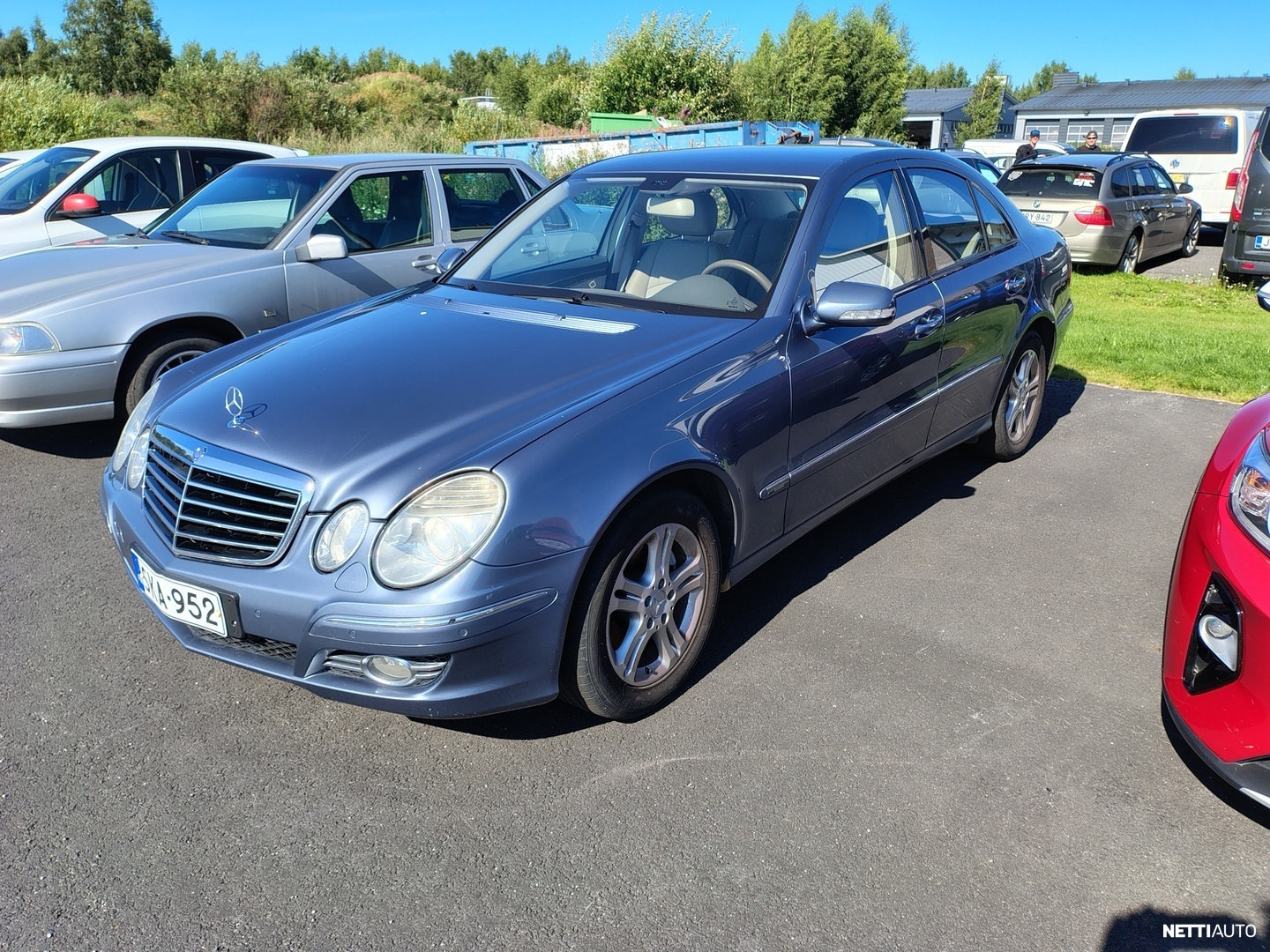 Mercedes-Benz E