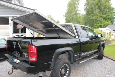 Dodge Ram 2500 Laramie 2006, kuva 4/15