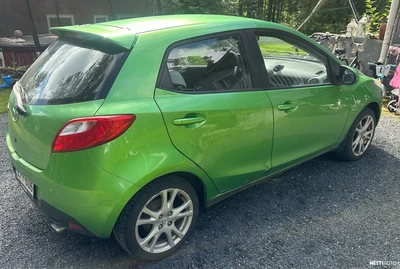 Mazda 2 1,3 Classic 5MT 5ov Z01 2008, kuva 2/10