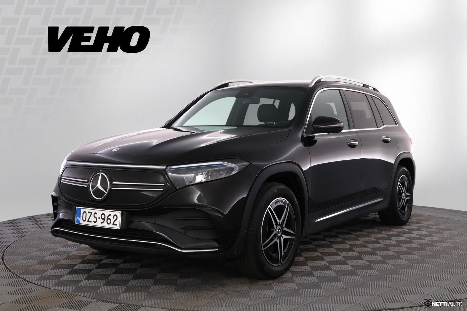 Mercedes-Benz EQB