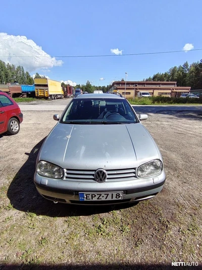 Volkswagen Golf 2003, kuva 1/10
